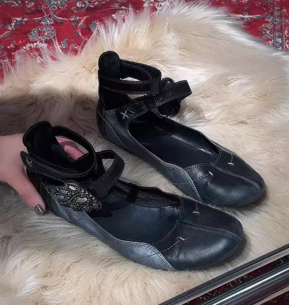 Black Distressed Leather Mary  - Women Shoes Black ulasan dan harga