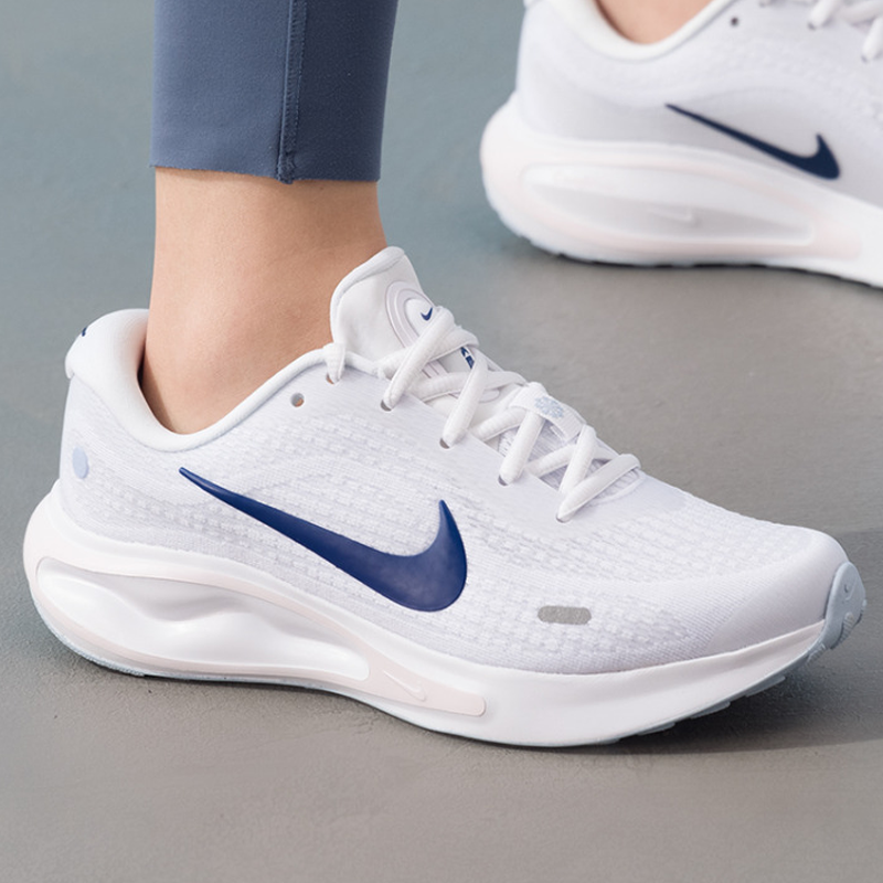 Nike Women's Journey Run Breat - Women Shoes Zoom ulasan dan harga