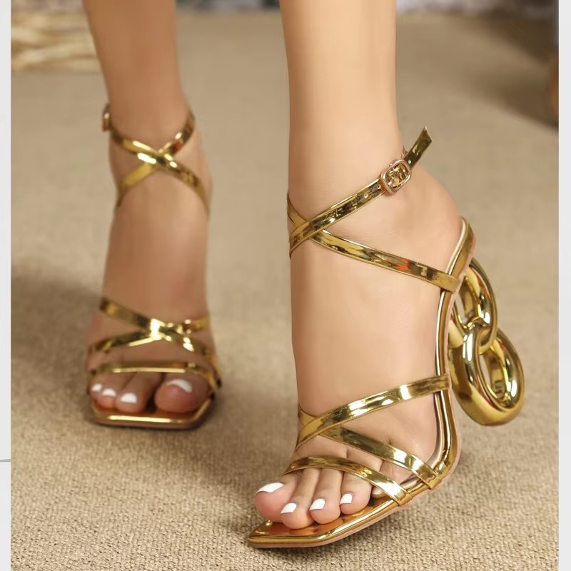Eilyken Fashion Golden Narrow  - Wide Fit Heels ulasan dan harga